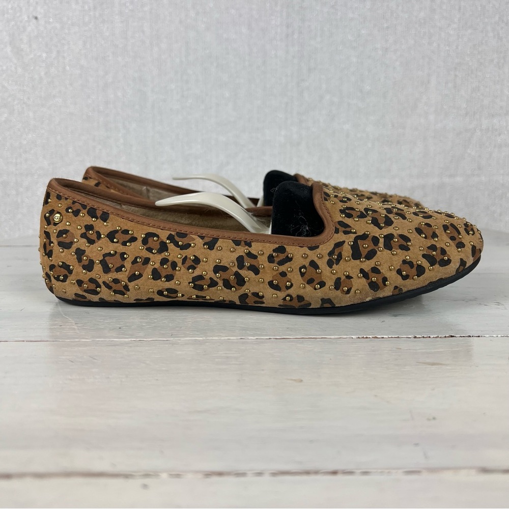 480egu Ugg ALLOWAY cheetah print studded fur lined slip on flats women s…